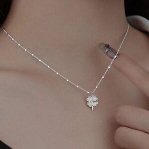Exquisite 925 Sterling Silver Four leat Clover Necklace For Women